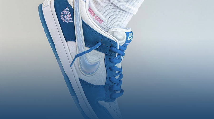 Nike Dunk Low UNC Sneaker Release Announcement